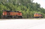 BNSF 5148 and 5403
